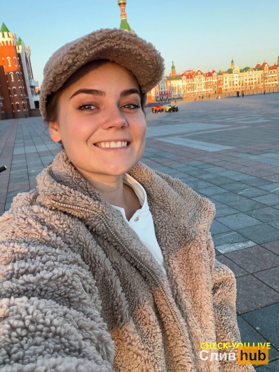 Полина