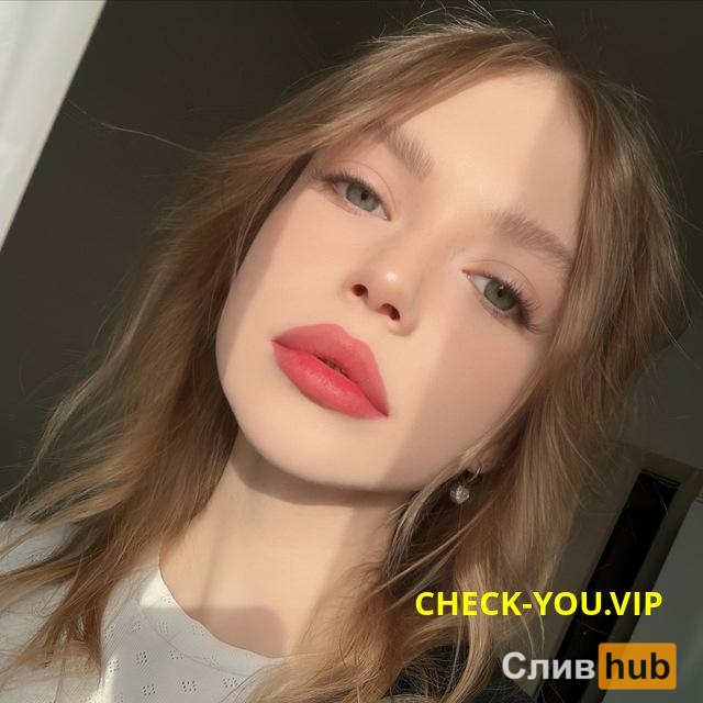 Стребкова (Дмитриева) Анна Олеговна